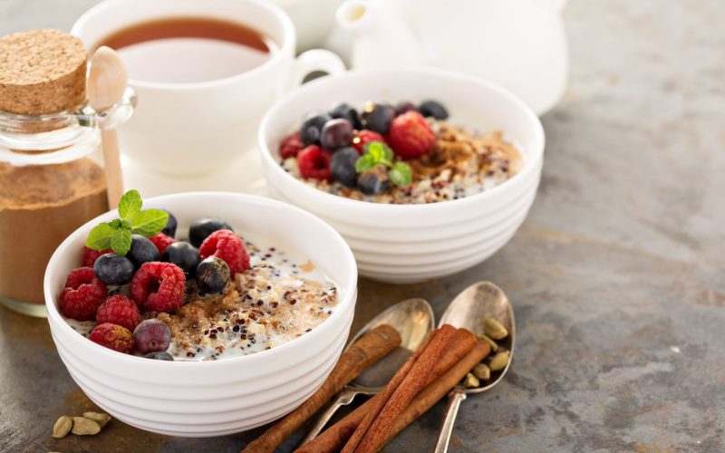 Quinoa,Porridge,With,Raspberry,,Blueberry,And,Cinnamon,For,Breakfast